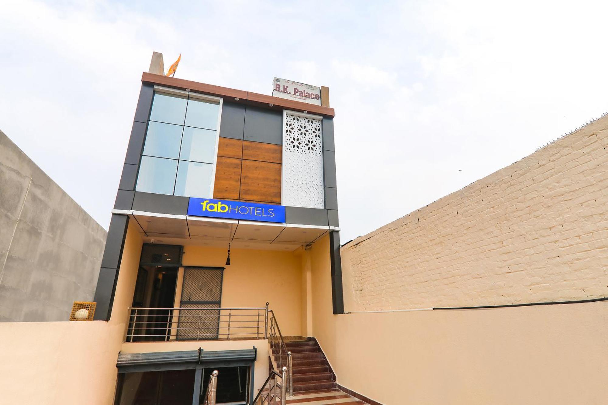 Fabhotel Rk Palace Ayodhya エクステリア 写真