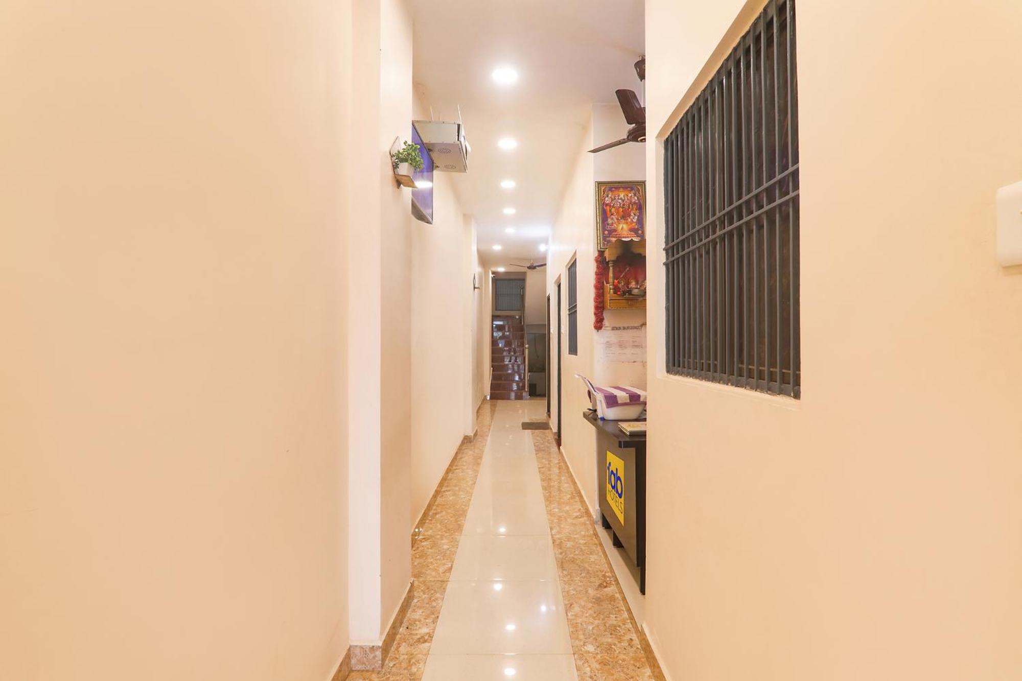 Fabhotel Rk Palace Ayodhya エクステリア 写真